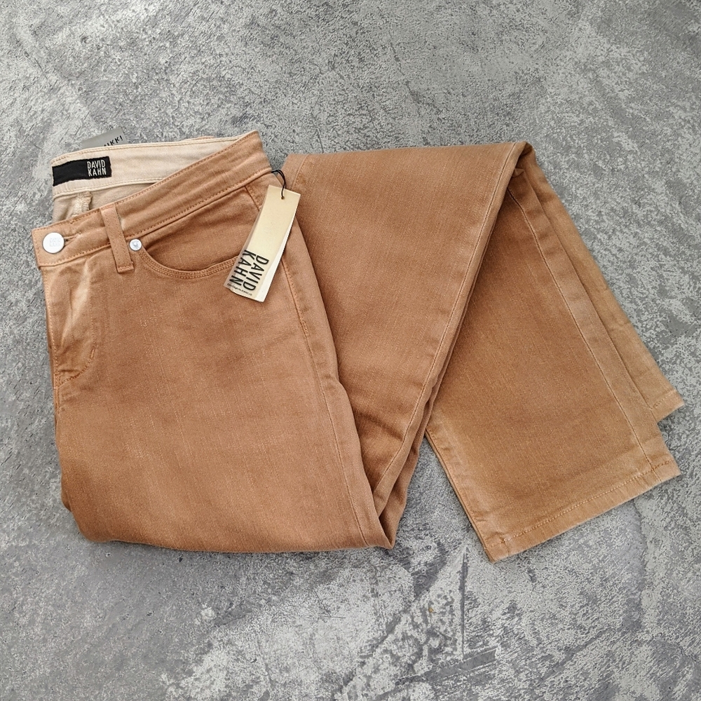 3/$25 NWT David Kahn colored Jeans